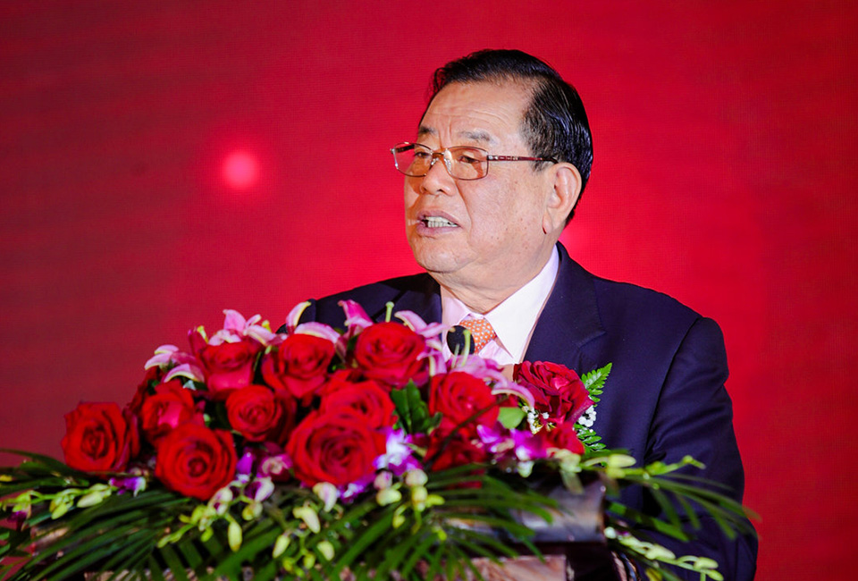 德業(yè)人將用心堅守使命,<br>為實現(xiàn)夢想不懼櫛風沐雨、砥礪前行。
